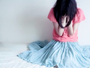 旦那が気持ち悪いと感じるときの心理と対策を徹底解説
