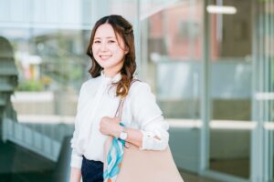 モテる女は雰囲気で分かる！男性が思わず魅了される女性の特徴とは？