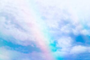 男性が惹かれる魅力的な女性の特徴とは？見た目から職場での振る舞いまで徹底解説