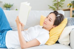 【夢占い】浮気される夢の意味とは？彼氏や旦那のリアルな心理を読み解く方法