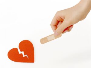 夢占いで「振られる夢」が意味するものとは？心理や対策を徹底解説！