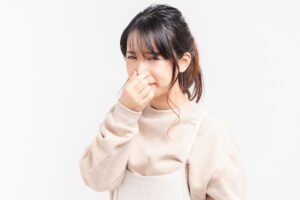 旦那が気持ち悪いと感じるときの心理と対策を徹底解説
